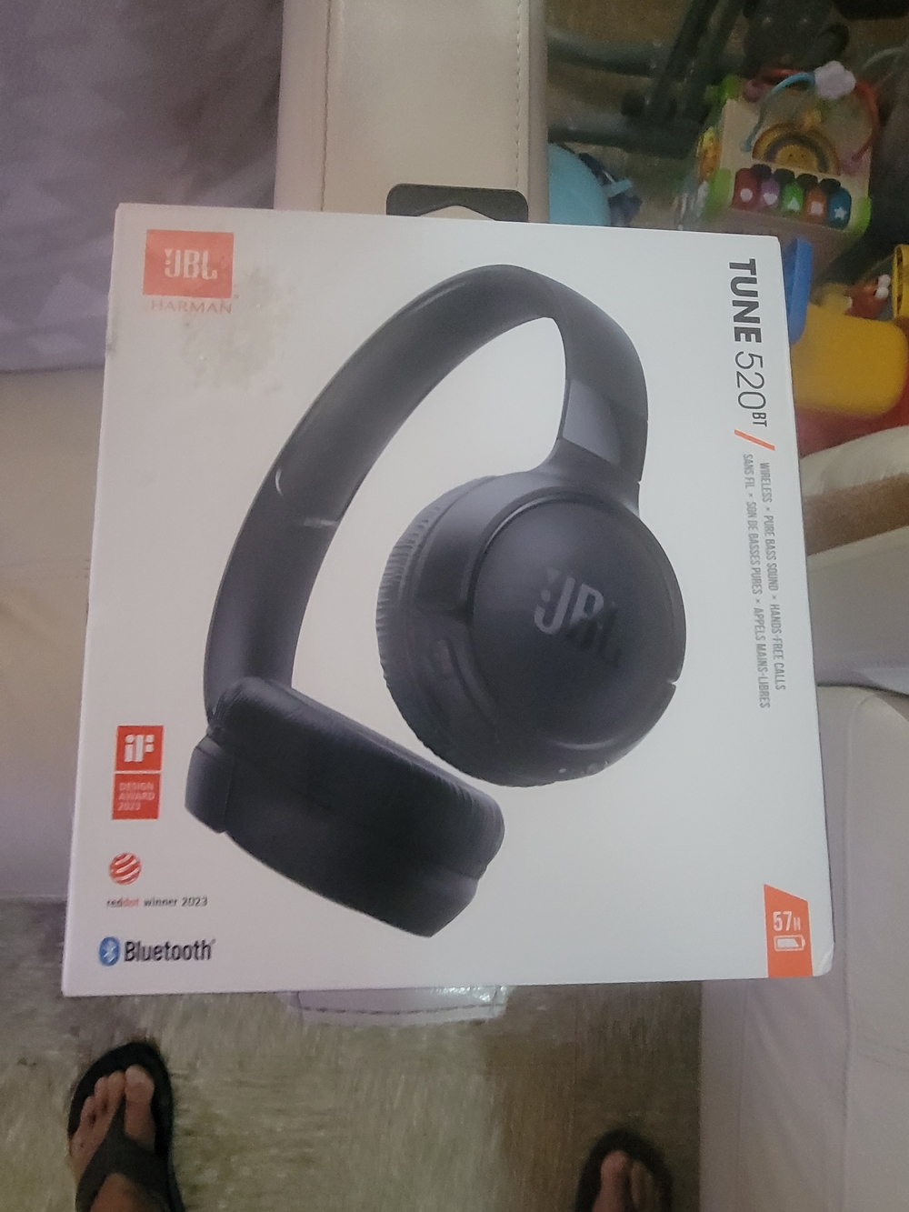 JBL Tune 520BT Wireless Headphones - Black